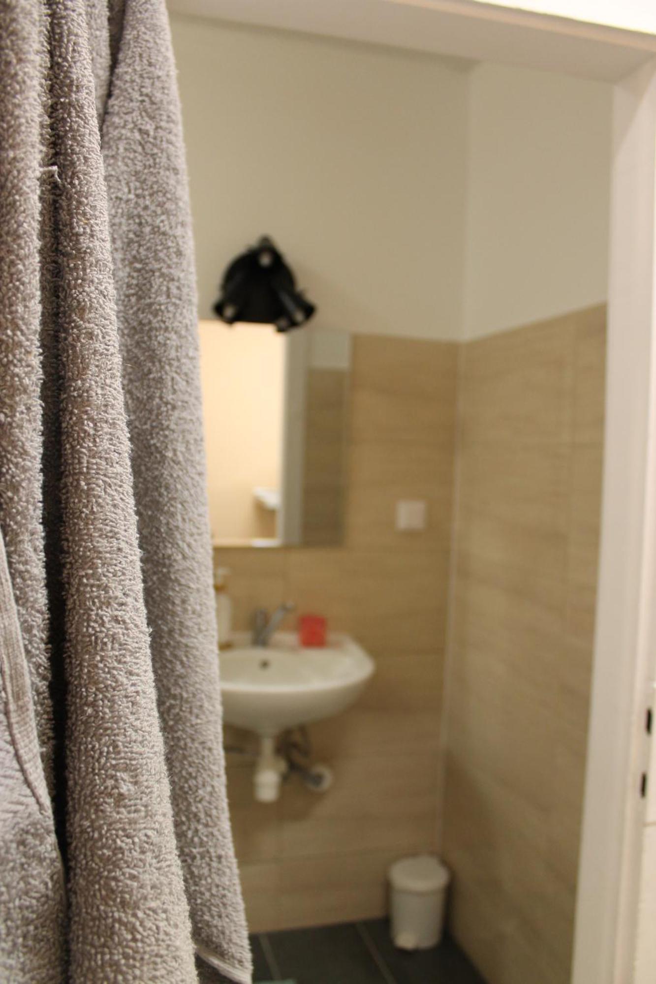 Hostel Centrum Sabot Krasków Εξωτερικό φωτογραφία